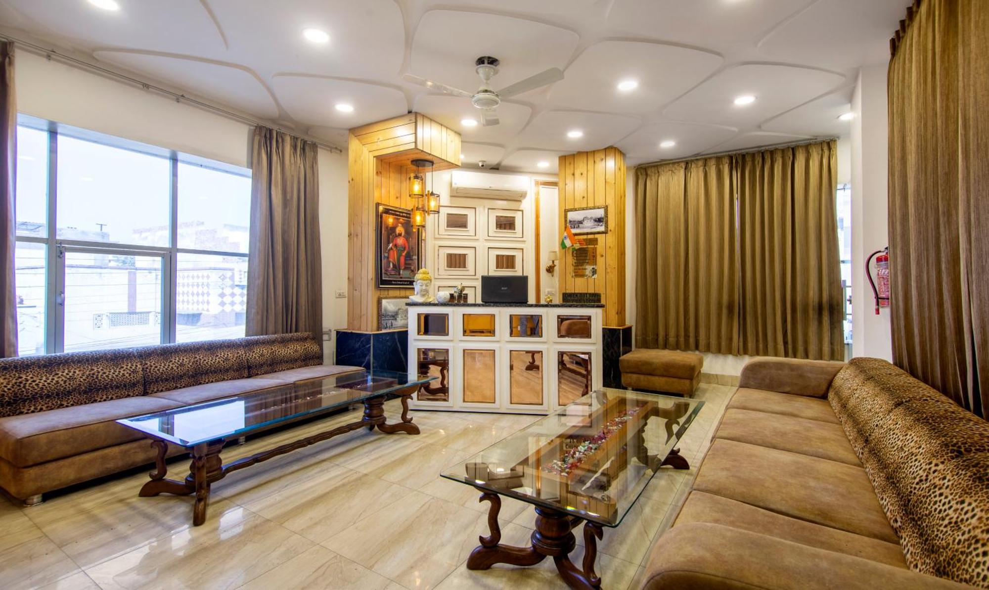 Itsy Hotels Sehdev Residency, Near Golden Temple Амритсар Екстериор снимка