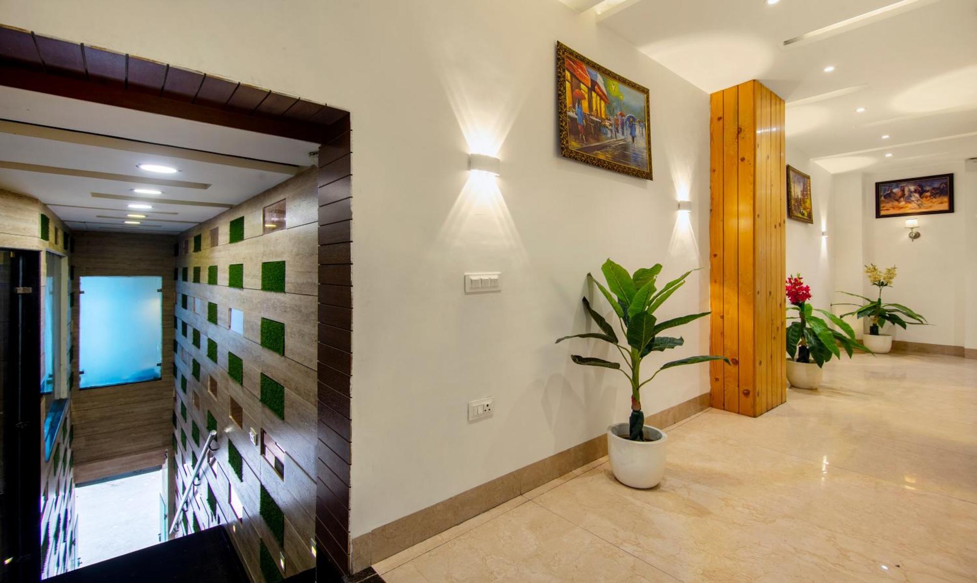 Itsy Hotels Sehdev Residency, Near Golden Temple Амритсар Екстериор снимка