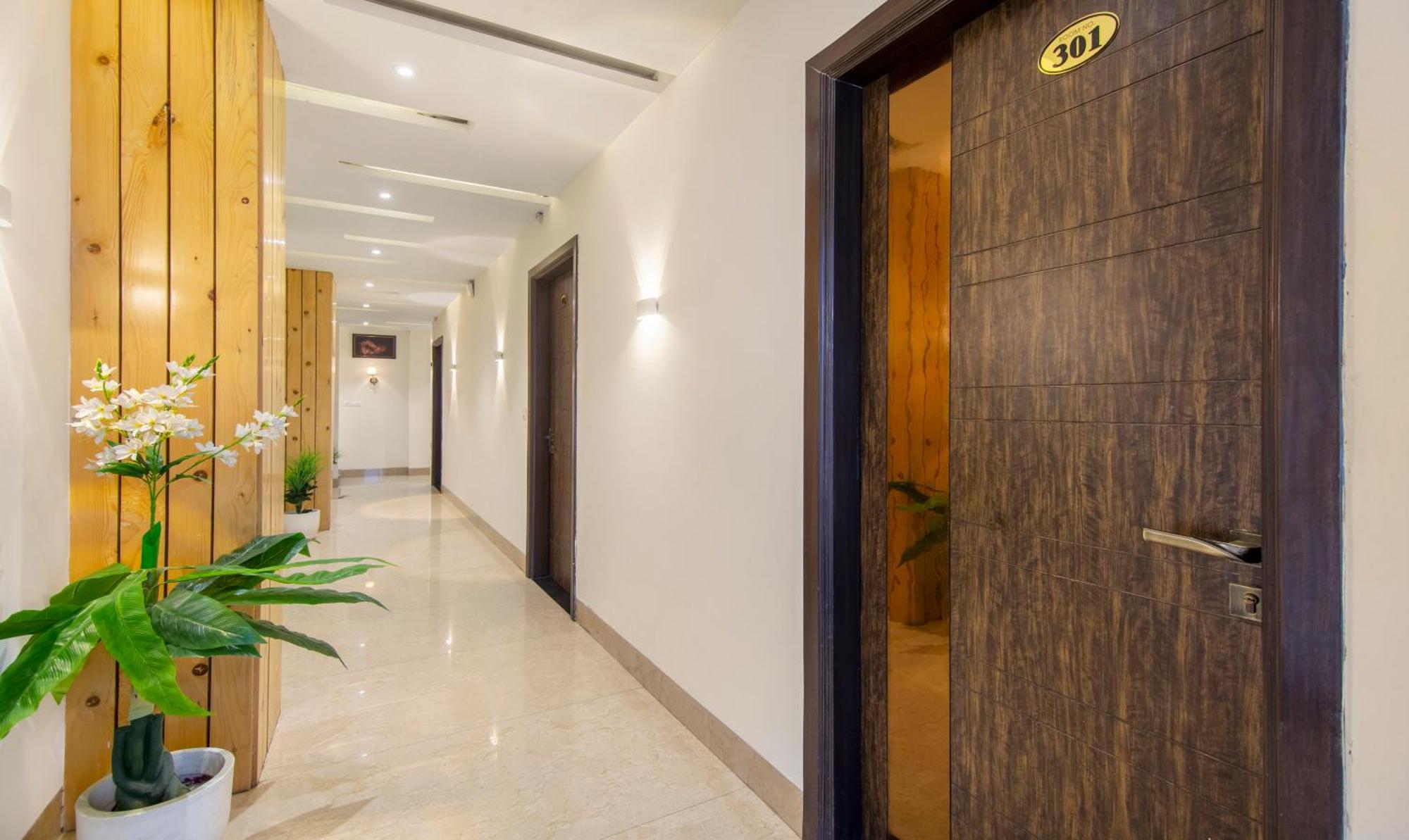 Itsy Hotels Sehdev Residency, Near Golden Temple Амритсар Екстериор снимка