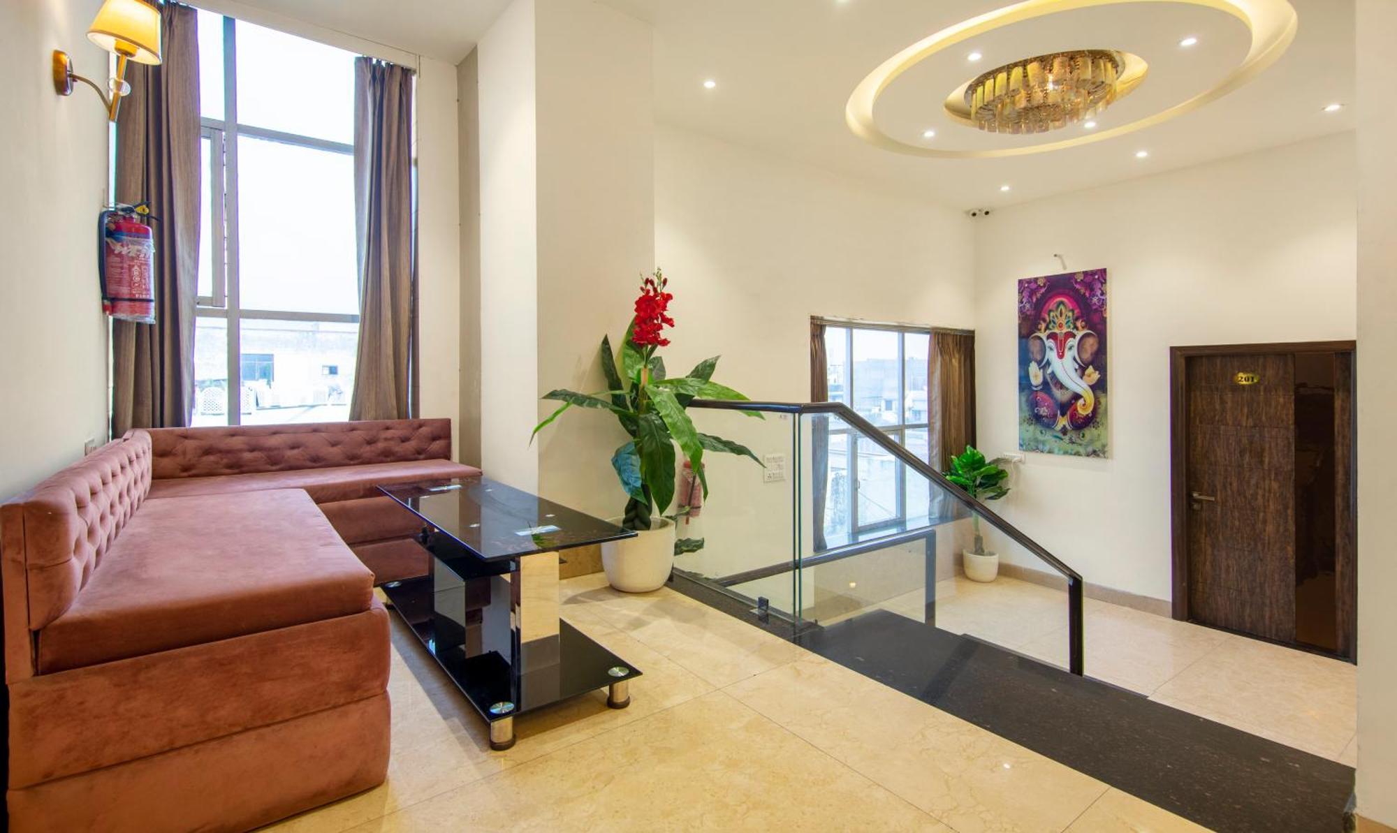 Itsy Hotels Sehdev Residency, Near Golden Temple Амритсар Екстериор снимка